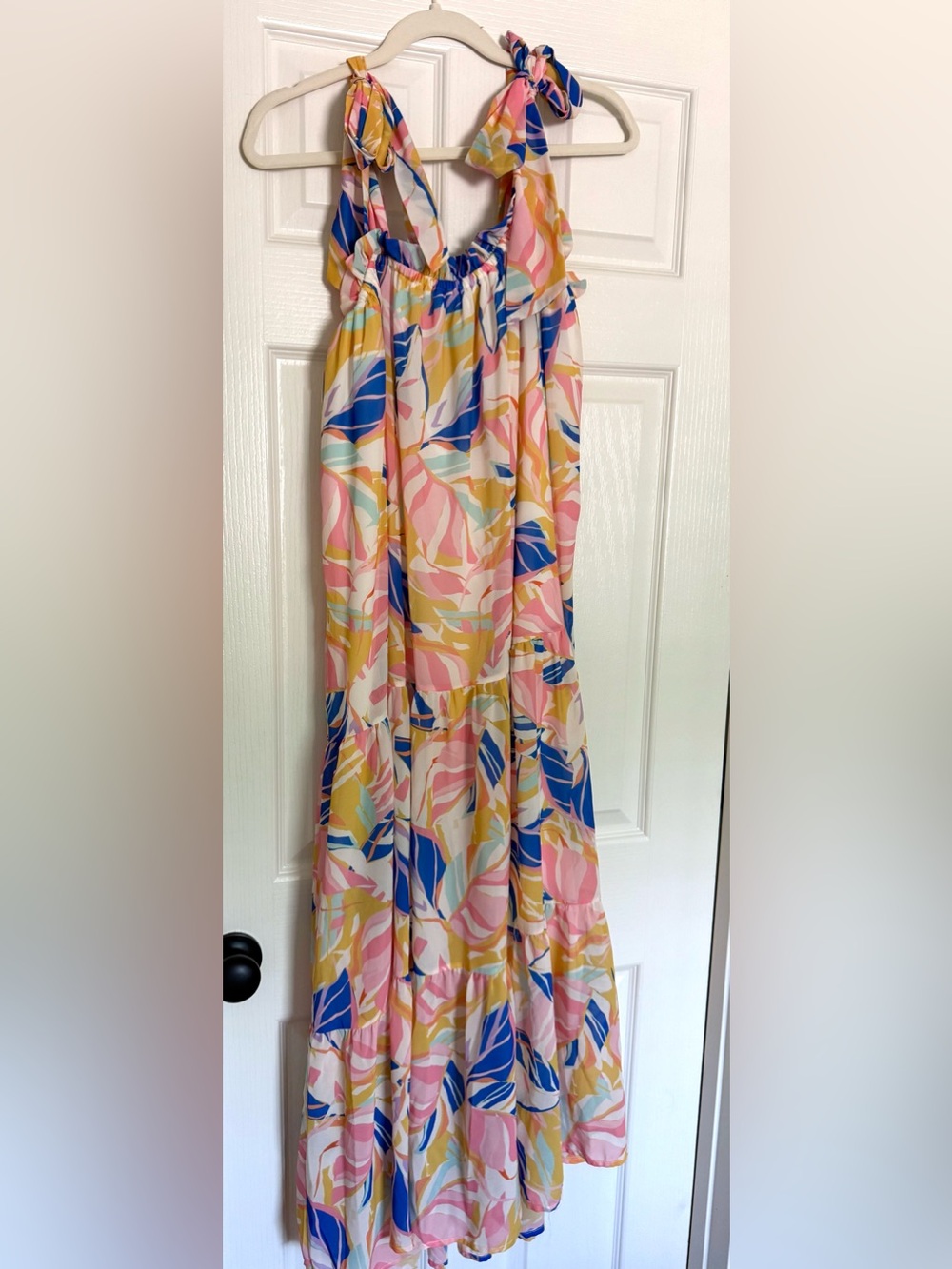 VICI Size M- Tiered Abstract Maxi Dress in Pink, Blue, Purple & Yellow